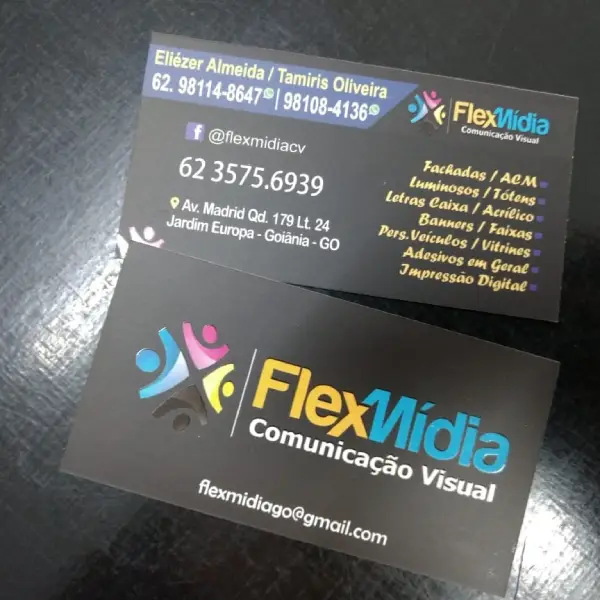 Cartões de visita personalizados em Goiânia da Flex Mídia CV